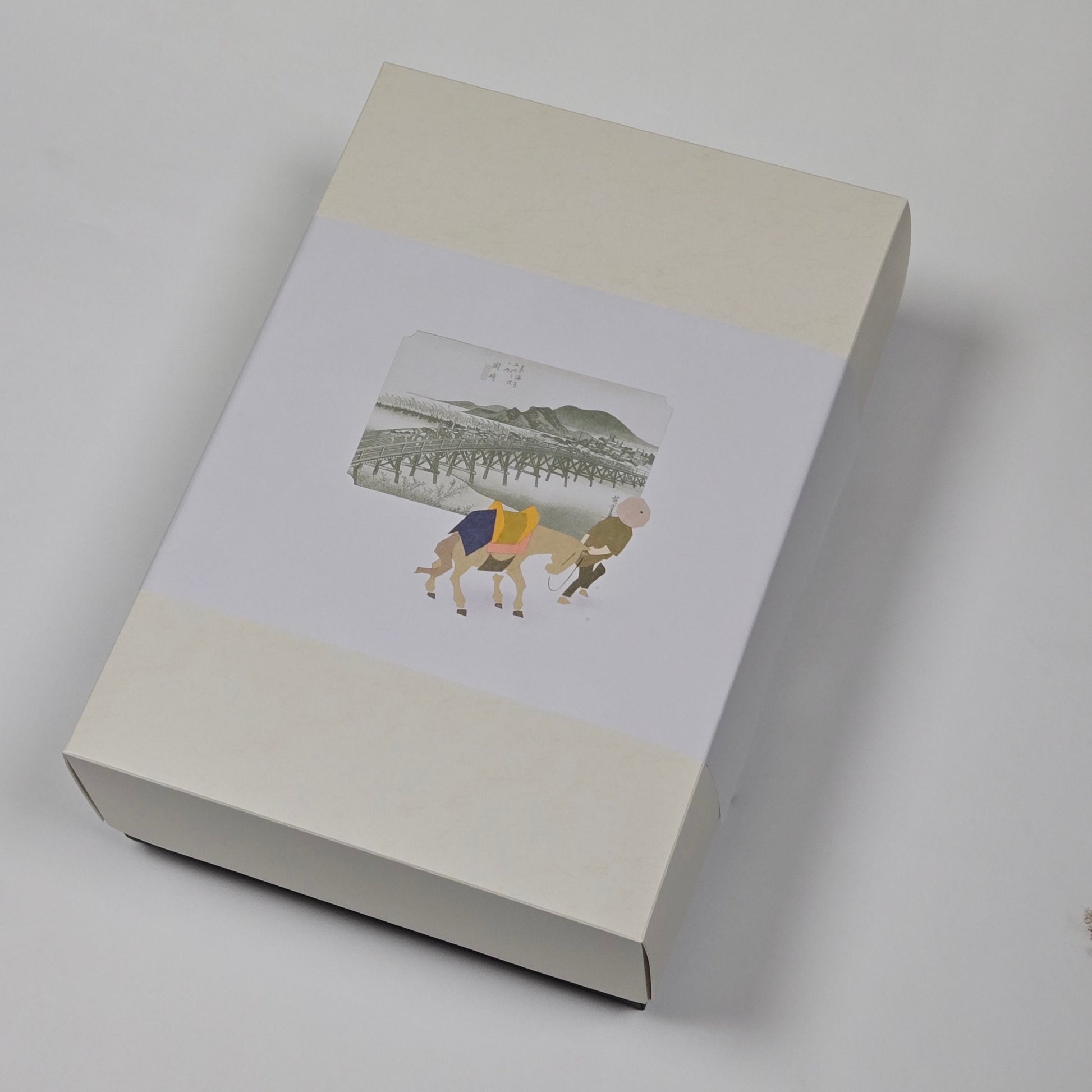 {{24個入}}{{八丁12個・蜂蜜レモン12個(2段)}}{{24個入(2段)}}