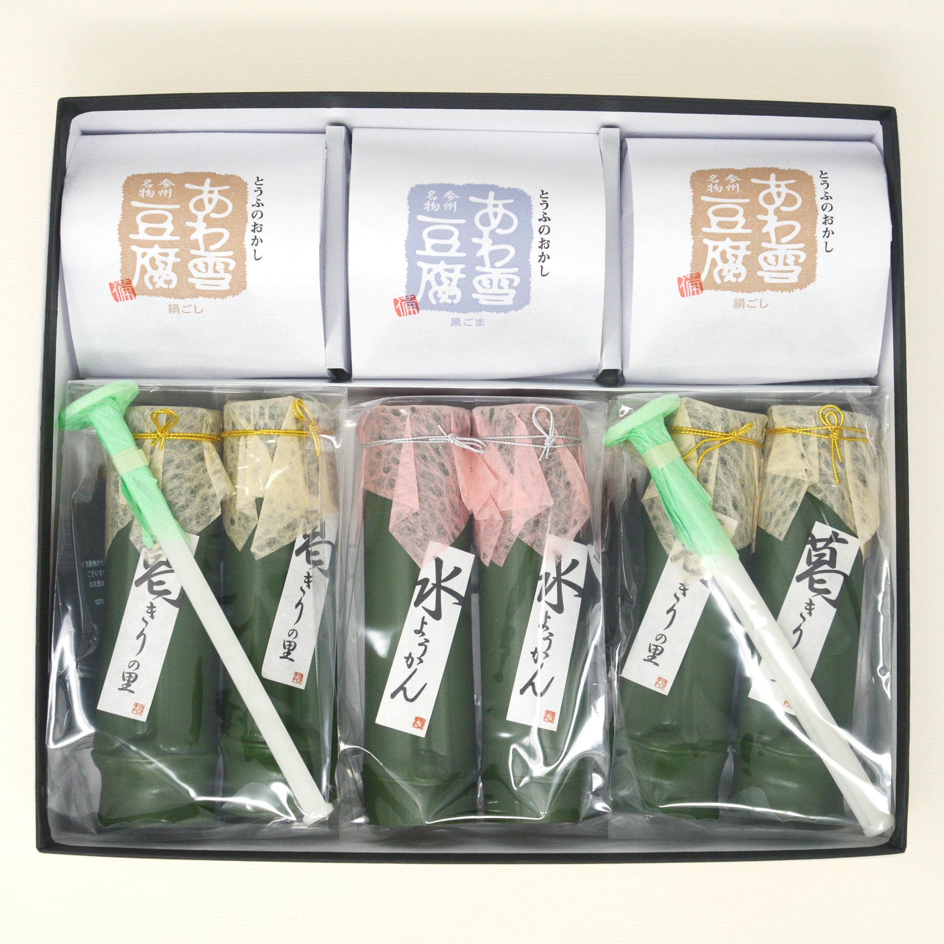 あわ雪豆腐３個・水羊羹２本・葛きりの里４本